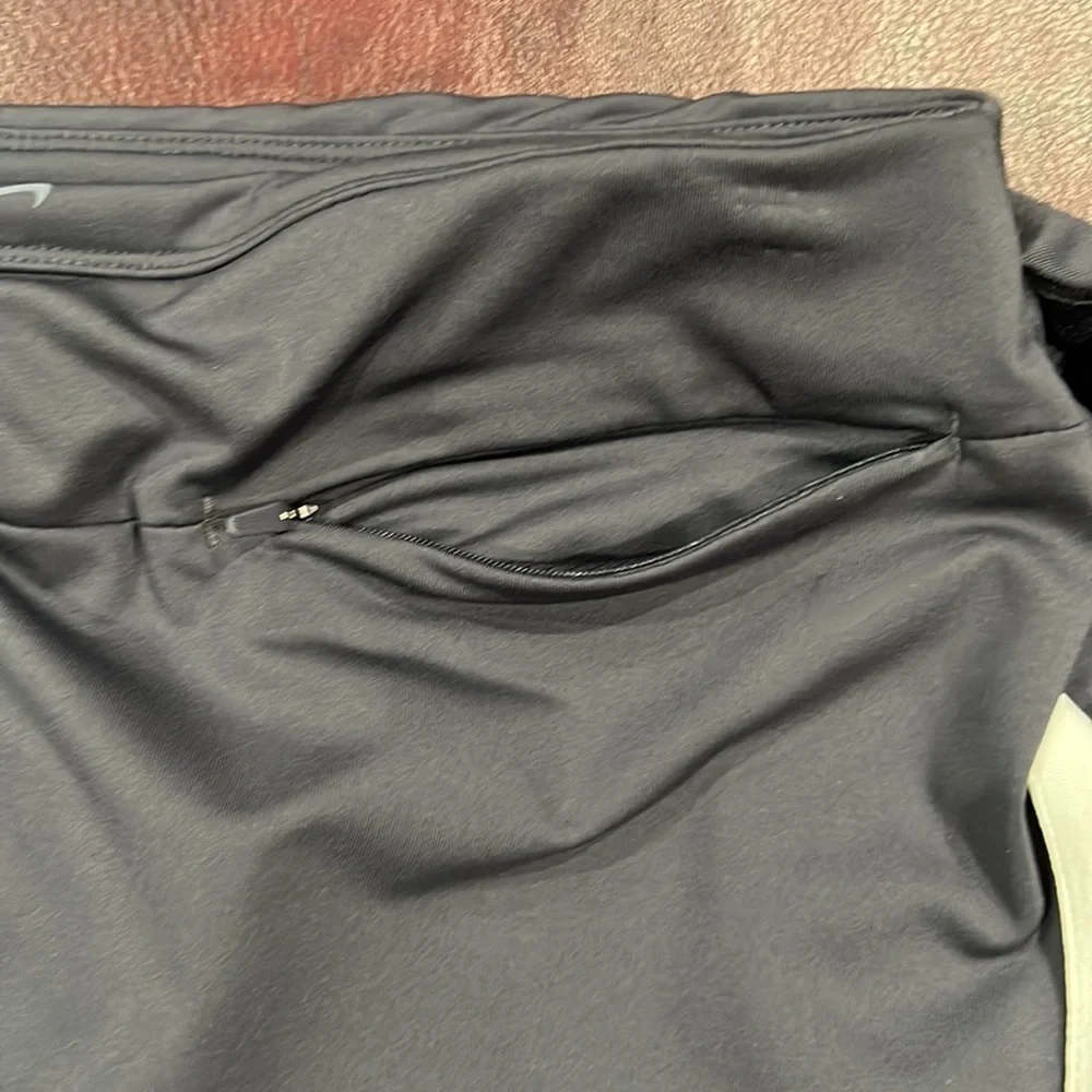 NIKE Grey Dri-Fit UV Gridiron 17